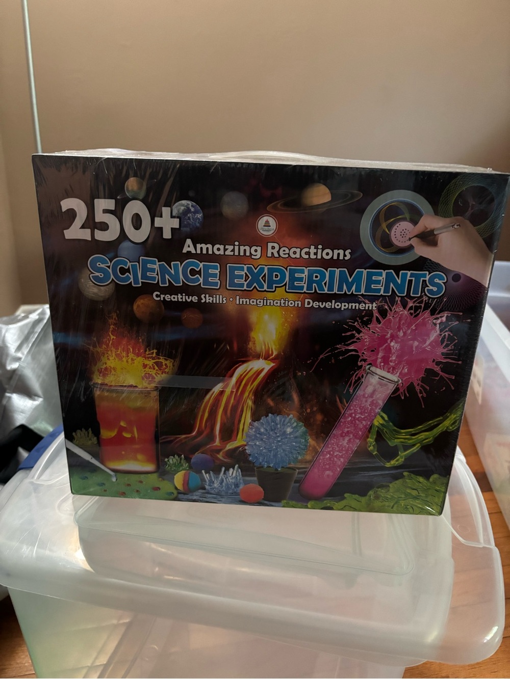 250+ Amazing Reactions Science Experiments Kit